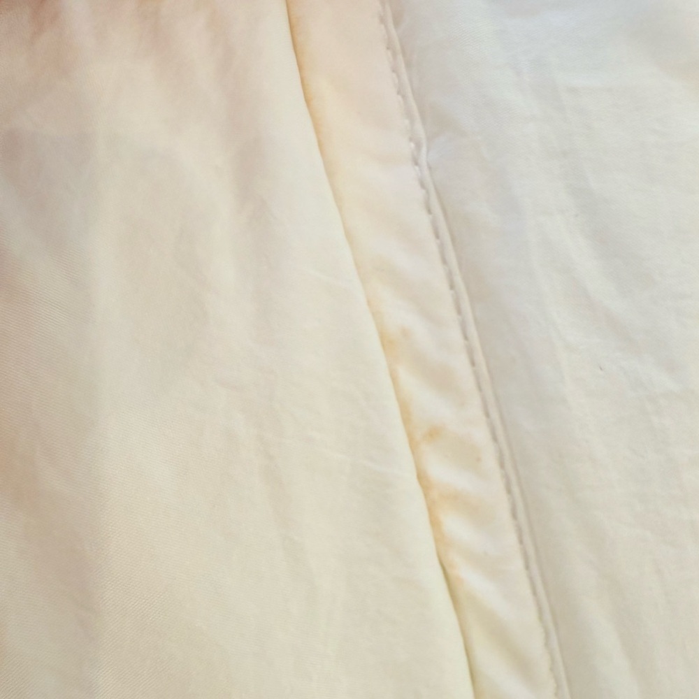 Zella Packable Ivory Cloud Puffer Vest NWOT - Picture 14 of 14